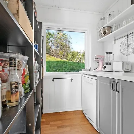 Дом отдыха Fishermans Village Lofoten *